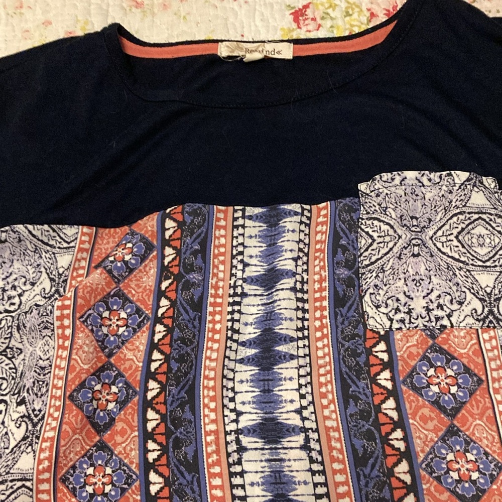 Rewind Blouse - Picture 2 of 3